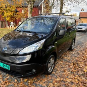 Nissan e-NV 200  2016 mod, El -bil, km 67.400.-  Automat, EU ok til aug 2025.