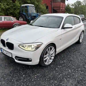 BMW 114i, Motorlampe