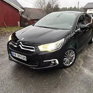 Citroën DS4, varsellamper, div feil