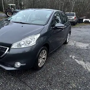 Peugeot 208, div feil