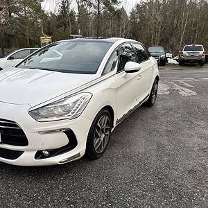 Citroën DS5, 2014 mod, automat, div feil