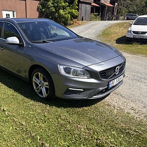 Volvo V60, 2017/18 mod, Ladbar hybrid/2,4 disel, 220hk,4X4, Automat, km 267.900, EU ok jan.2027. Har NAF-test.!