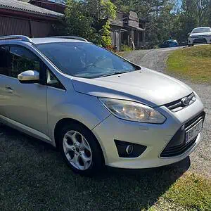 Ford Grand C-Max 7-seter, manuell, 130706km, EU OK 02.27. Litt rust etc.