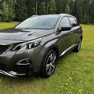 Peugeot 5008 Allure 7-seter, Automat, el. panorama, navigasjon, DAB, ryggekamera, elektrisk bakluke!