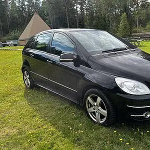 Mercedes Benz B180 Automat. Motorlampe - pga partikkelfilter