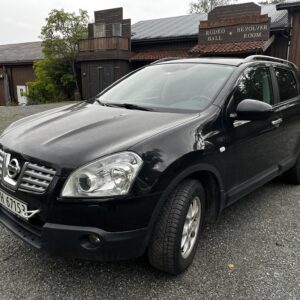 Nissan Quashqai, manuell, navigasjon, ryggekamera, panorama. Feil med EGR og reimhjul