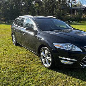 Ford Mondeo stv. manuel, EU OK. 03.27 navi, DAB. Litt rust og airbaglampe
