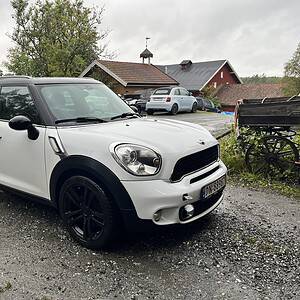 Mini Cooper S Countryman All 4 184hk! Navi, Harman/Kardon. Feil på startsperre med mer..