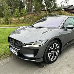 Jaguar i-Pace EV400 AWD HSE - Defekt servostyring